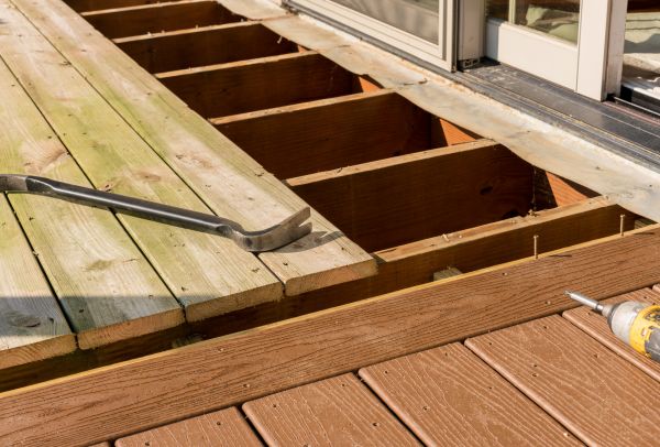 Old Deck Repair in Lake Stevens