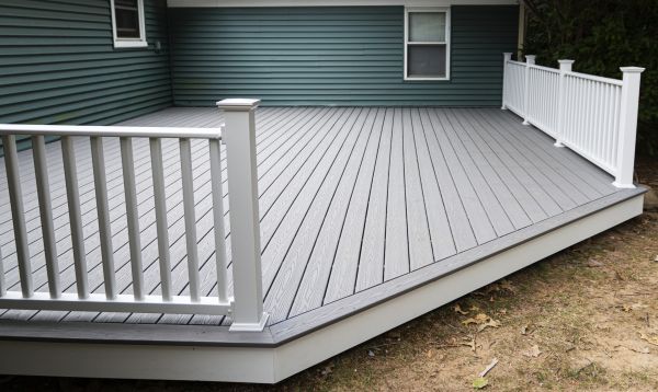 Cost of Composite Decking Installation in Lake Stevens