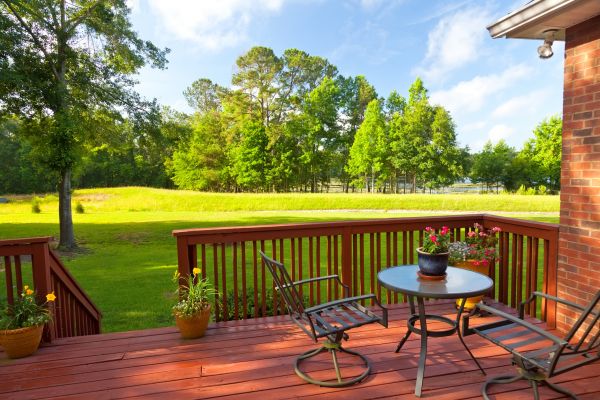 Cost of Garden Deck Installation in Lake Stevens
