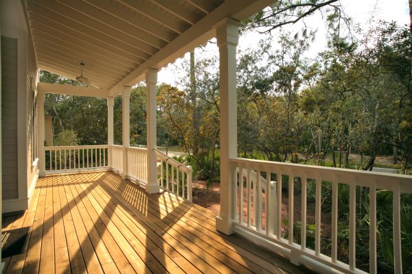 Cost of Veranda Deck Construction in Lake Stevens
