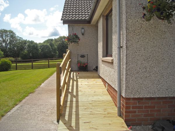 Cost of Hardwood Ramp Installation in Lake Stevens
