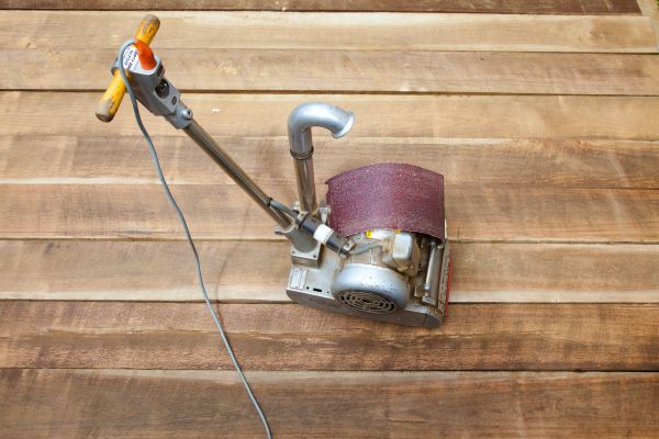Veranda Sanding in Lake Stevens